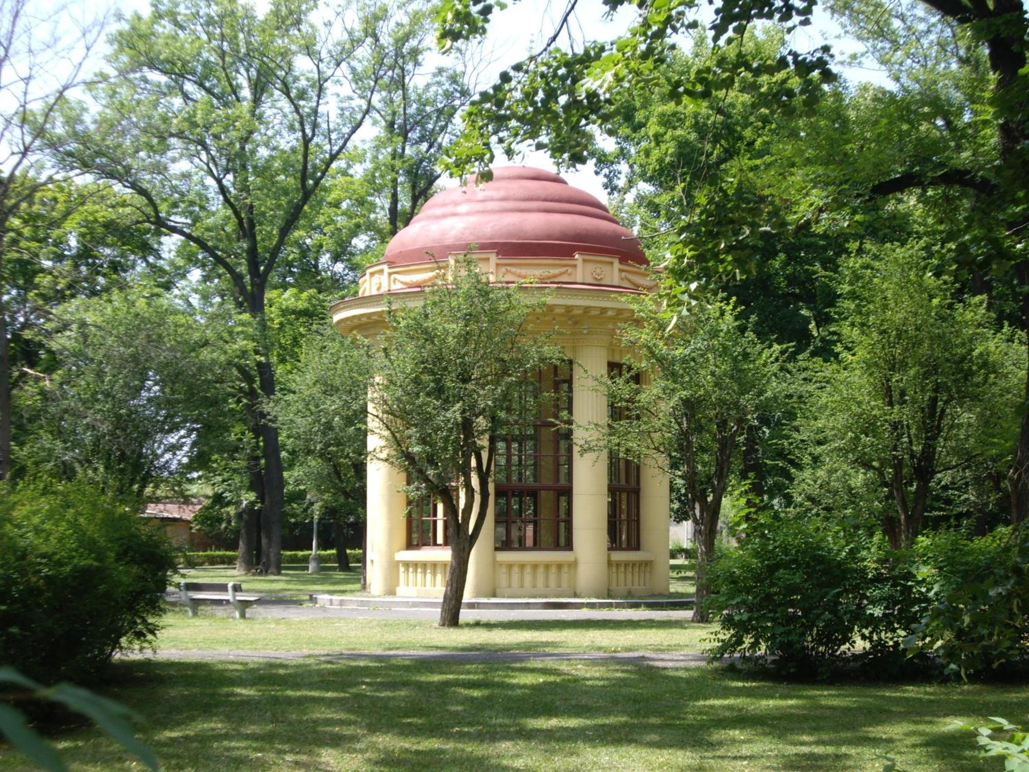 Parkhotel Terezín Kültér fotó