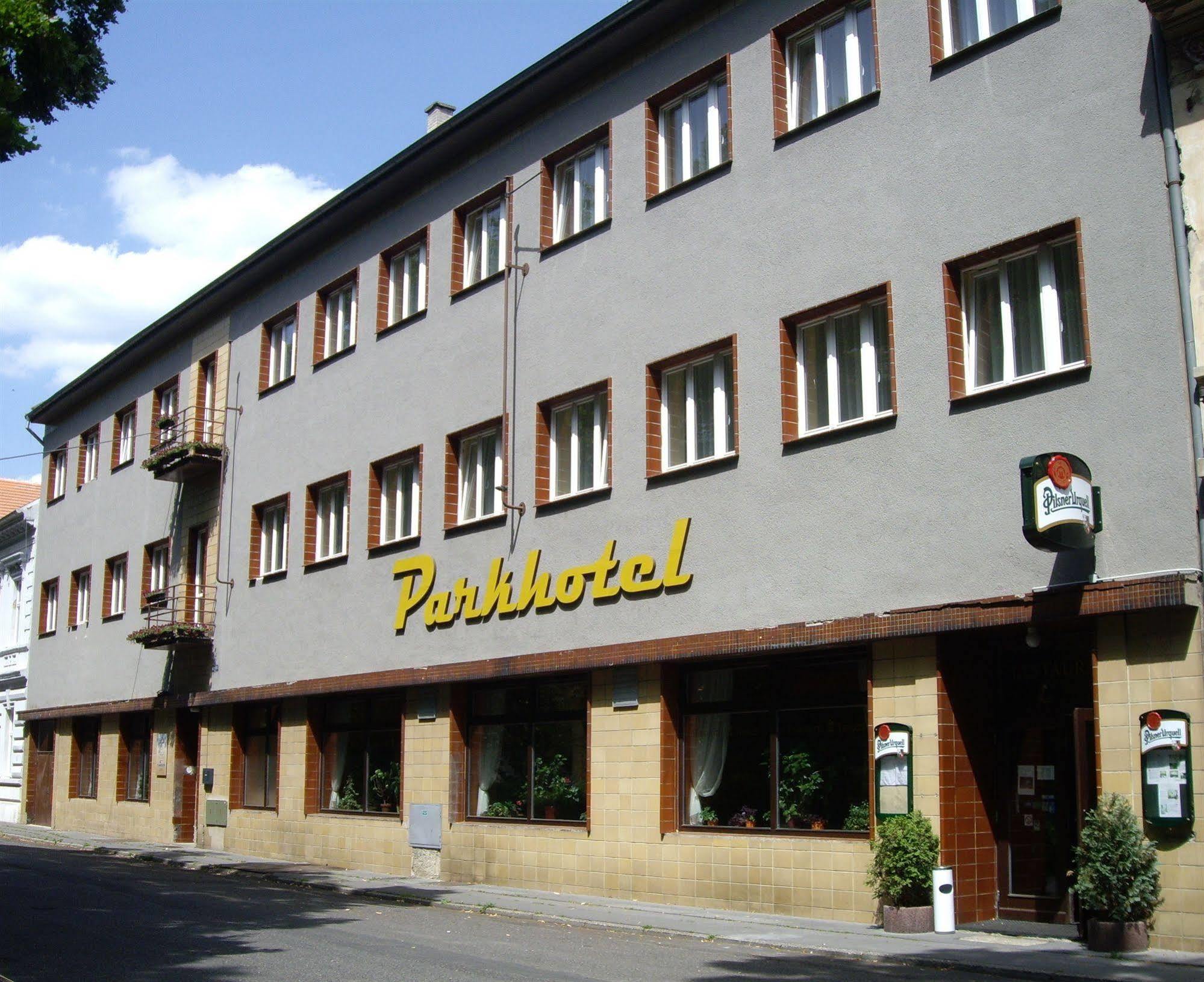 Parkhotel Terezín Kültér fotó